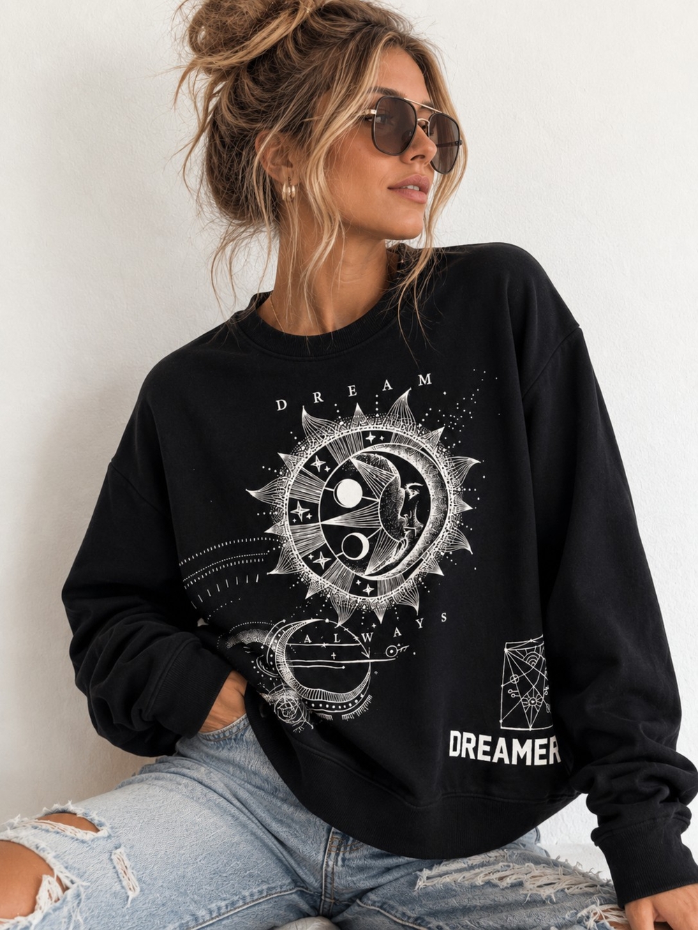 Blind Rooster Dreamer Celestial Graphic Black Sweatshirt Size Medium